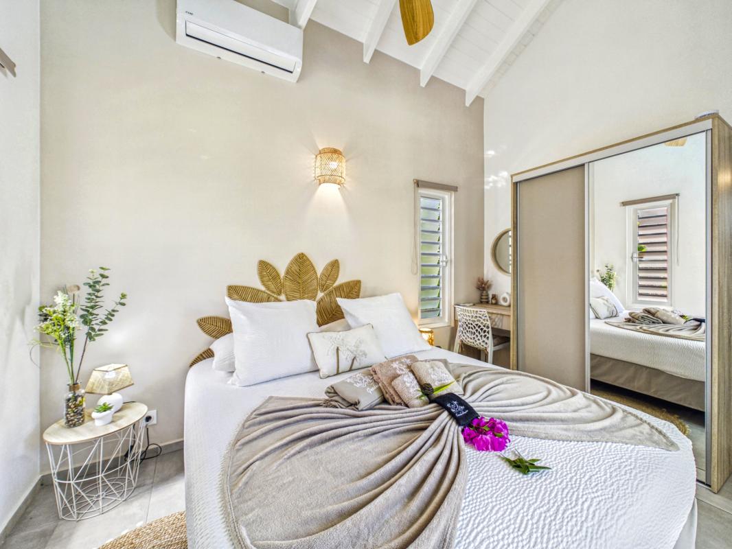 7.Guadeloupe Sainte-Rose- location villa 2 personnes-piscine